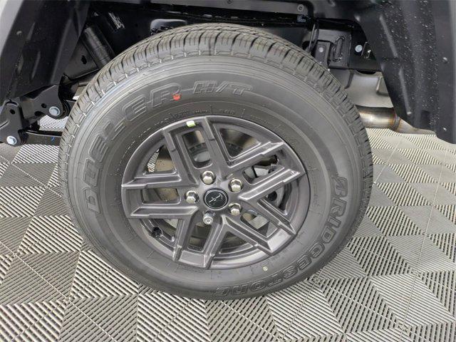 new 2025 Jeep Gladiator car, priced at $38,858