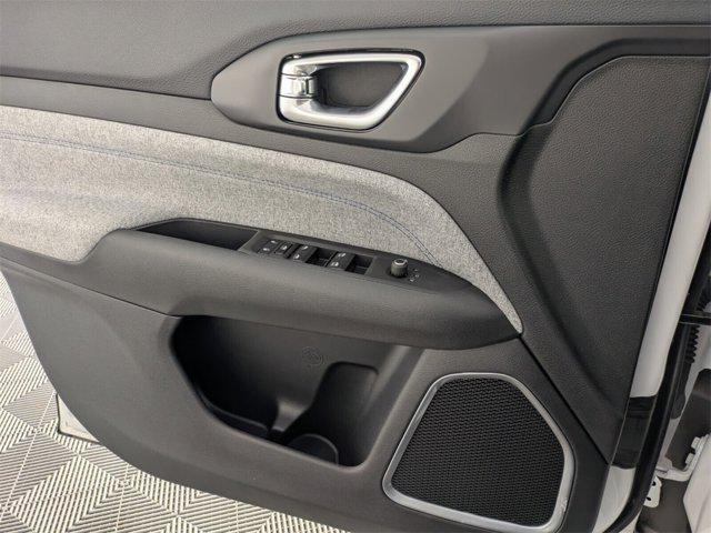 new 2025 Jeep Compass car, priced at $23,947
