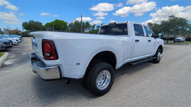 new 2025 Ram 3500 car, priced at $67,457