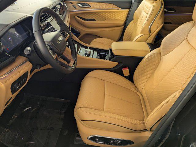 new 2025 Jeep Grand Cherokee L car, priced at $62,114