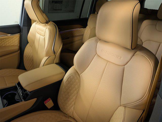 new 2025 Jeep Grand Cherokee L car, priced at $62,114