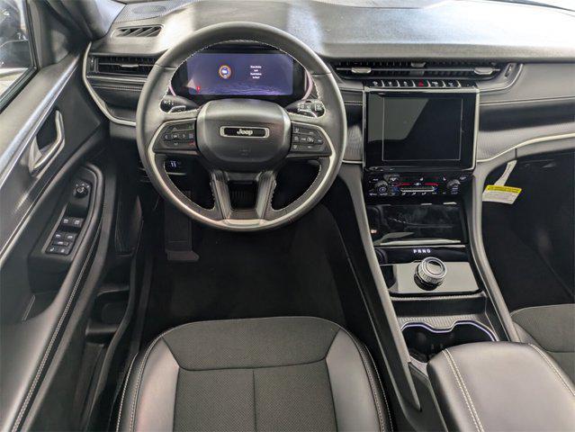 new 2025 Jeep Grand Cherokee car, priced at $44,400