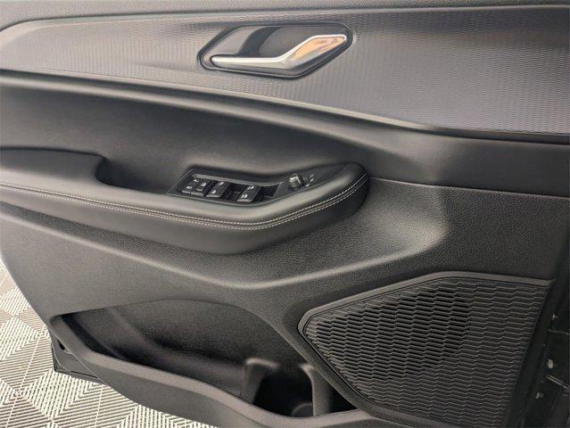 new 2025 Jeep Grand Cherokee car, priced at $44,400
