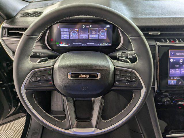 new 2025 Jeep Grand Cherokee car, priced at $44,400