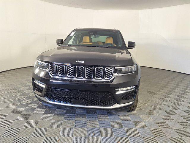 new 2025 Jeep Grand Cherokee car, priced at $60,672