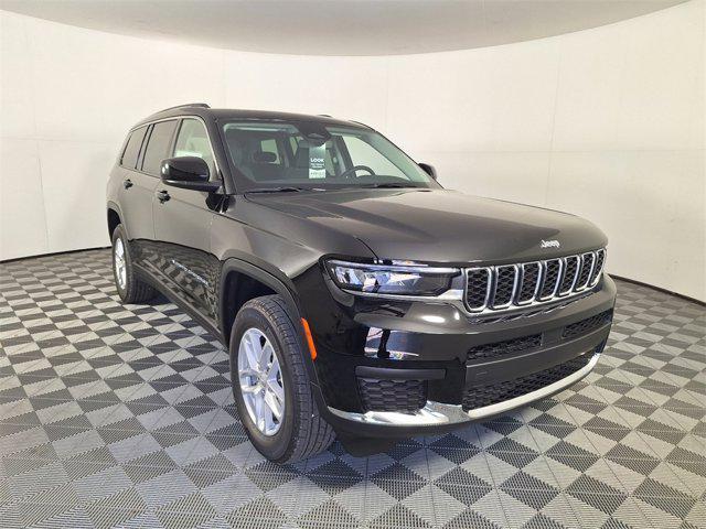 new 2025 Jeep Grand Cherokee L car, priced at $38,826