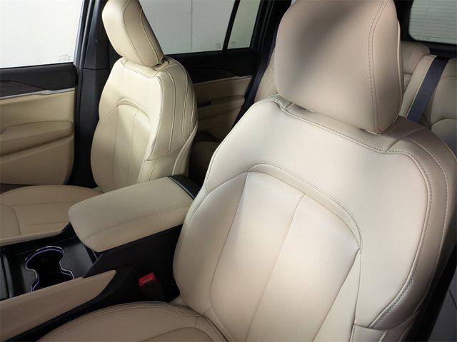 new 2025 Jeep Grand Cherokee car, priced at $36,741