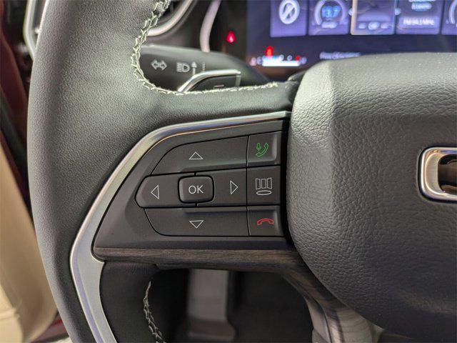 new 2025 Jeep Grand Cherokee car, priced at $36,741