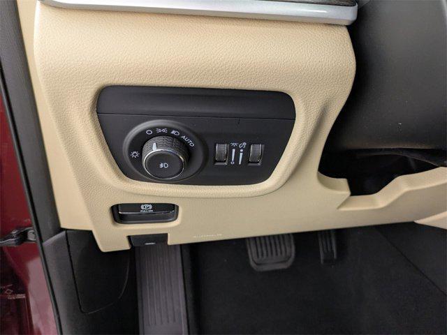 new 2025 Jeep Grand Cherokee car, priced at $36,741