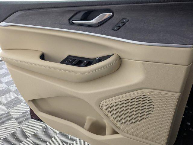 new 2025 Jeep Grand Cherokee car, priced at $36,741