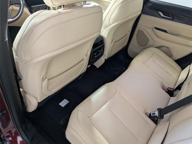 new 2025 Jeep Grand Cherokee car, priced at $36,741