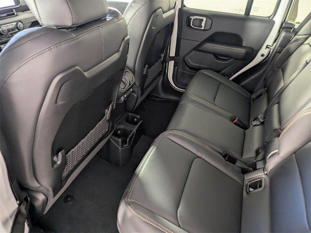 new 2025 Jeep Gladiator car, priced at $42,617