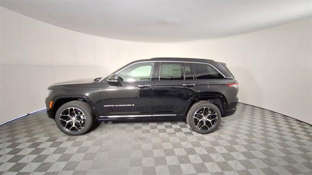 new 2025 Jeep Grand Cherokee car, priced at $58,822