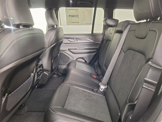 new 2025 Jeep Grand Cherokee car, priced at $37,144