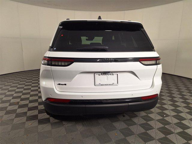 new 2025 Jeep Grand Cherokee car, priced at $37,144