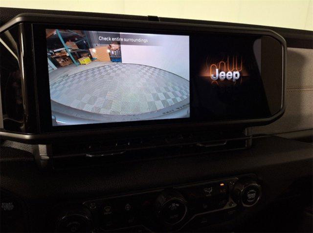 new 2025 Jeep Wrangler car, priced at $47,266