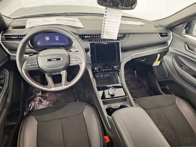 new 2025 Jeep Grand Cherokee L car, priced at $40,108