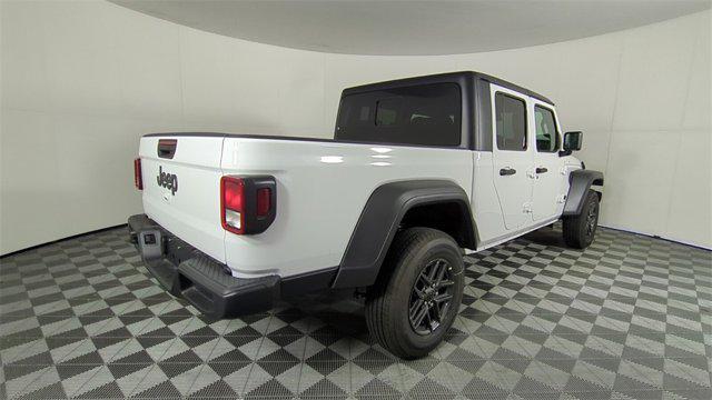 new 2025 Jeep Gladiator car, priced at $39,855