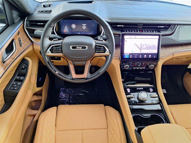 new 2025 Jeep Grand Cherokee car, priced at $58,298