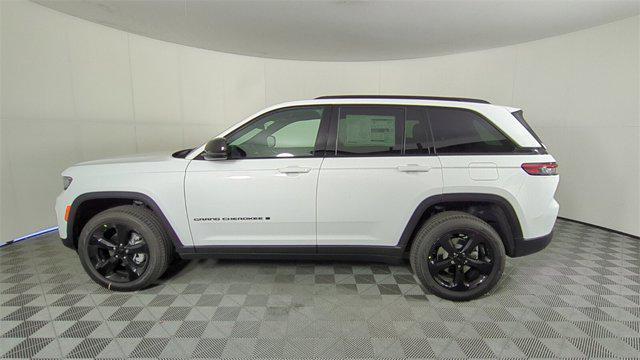 new 2025 Jeep Grand Cherokee car, priced at $38,158