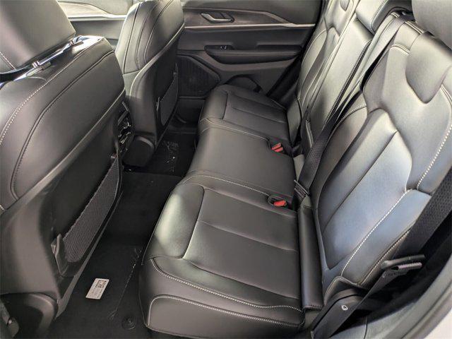 new 2025 Jeep Grand Cherokee car, priced at $38,158