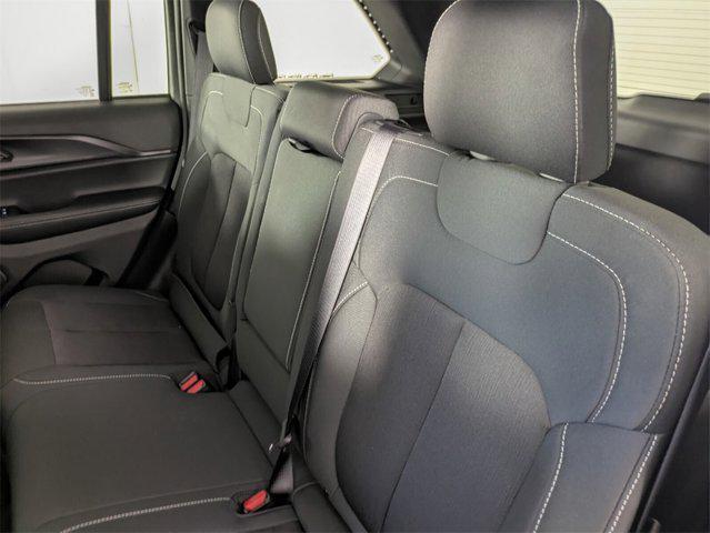 new 2025 Jeep Grand Cherokee car, priced at $34,872