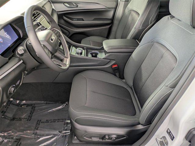 new 2025 Jeep Grand Cherokee car, priced at $34,872