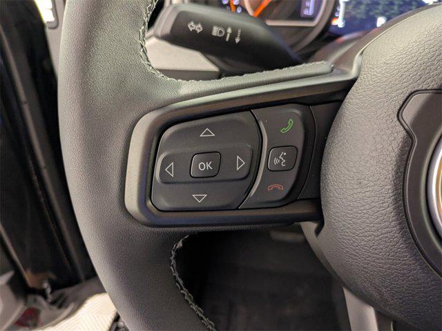 new 2025 Jeep Wrangler car, priced at $47,068