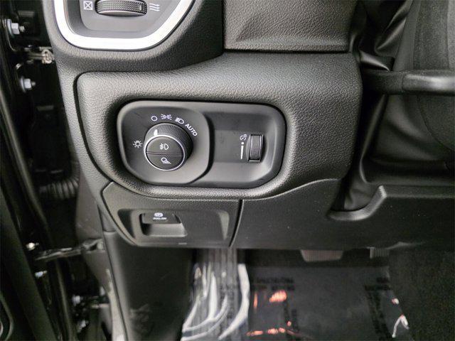new 2025 Ram 1500 car, priced at $37,431