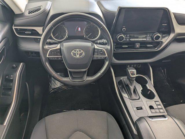used 2023 Toyota Highlander car, priced at $29,959