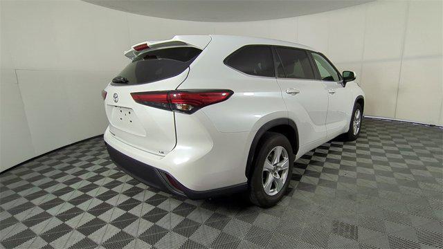 used 2023 Toyota Highlander car, priced at $29,959
