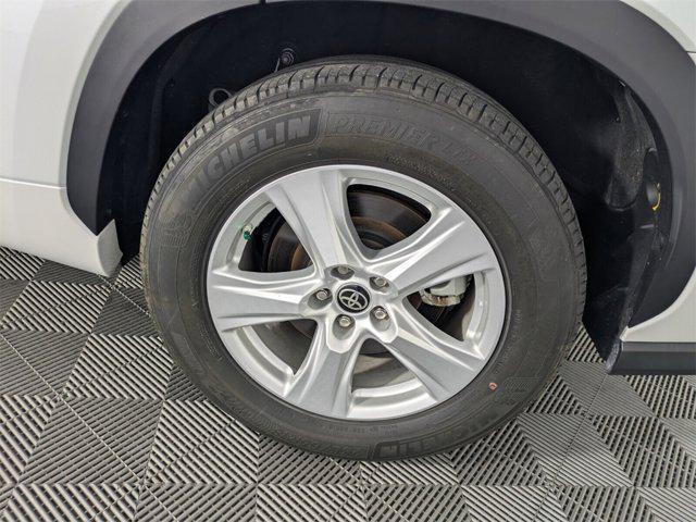 used 2023 Toyota Highlander car, priced at $29,959