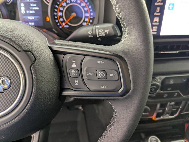 new 2025 Jeep Wrangler car, priced at $39,221