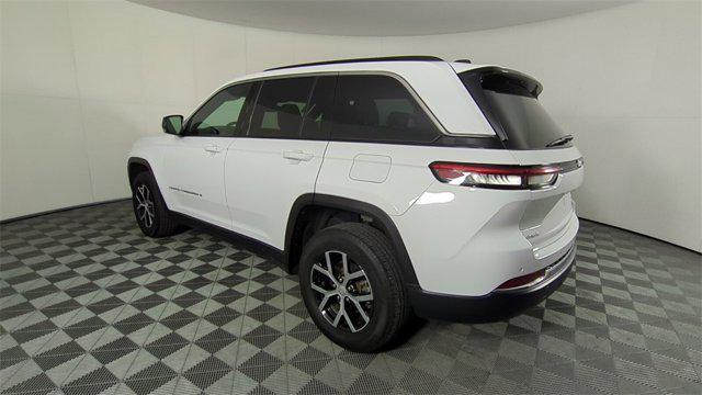 used 2024 Jeep Grand Cherokee car, priced at $30,155