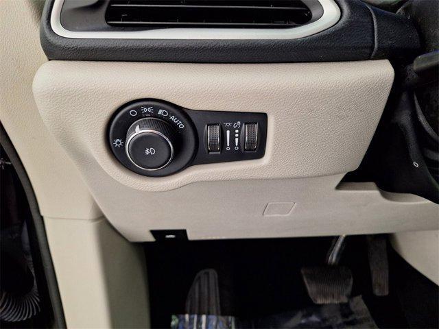 used 2022 Chrysler Pacifica car, priced at $22,739