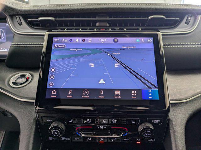 new 2025 Jeep Grand Cherokee car, priced at $39,938