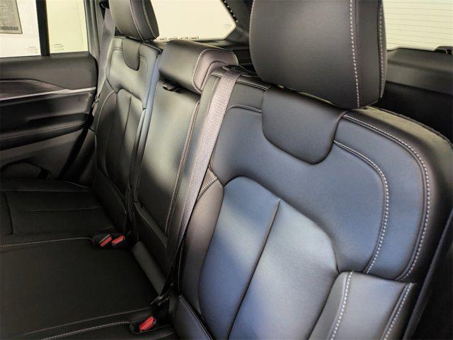 new 2025 Jeep Grand Cherokee car, priced at $35,377