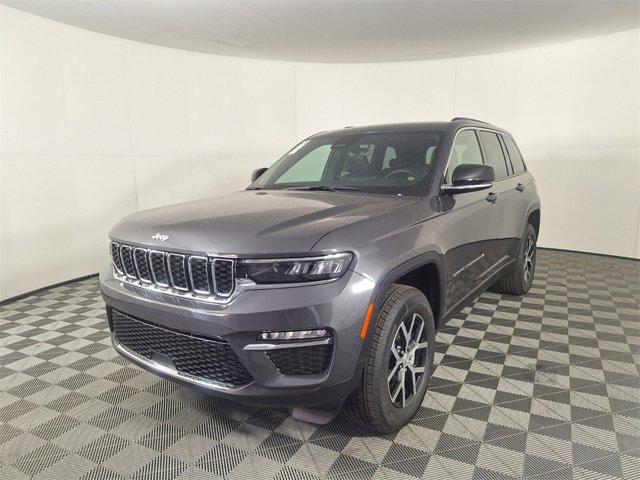 new 2025 Jeep Grand Cherokee car, priced at $37,529