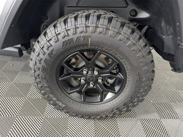 new 2025 Jeep Wrangler car, priced at $44,042