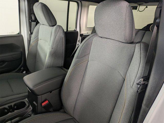 new 2025 Jeep Wrangler car, priced at $44,042