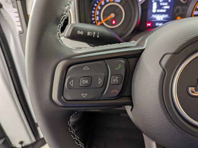 new 2025 Jeep Gladiator car, priced at $39,028