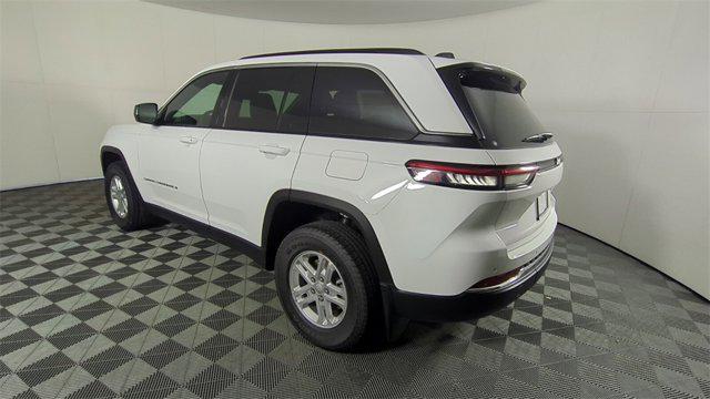new 2025 Jeep Grand Cherokee car, priced at $28,392