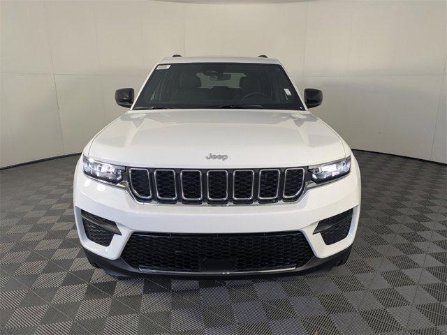 new 2025 Jeep Grand Cherokee car, priced at $28,392