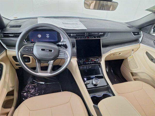 new 2025 Jeep Grand Cherokee L car, priced at $38,235