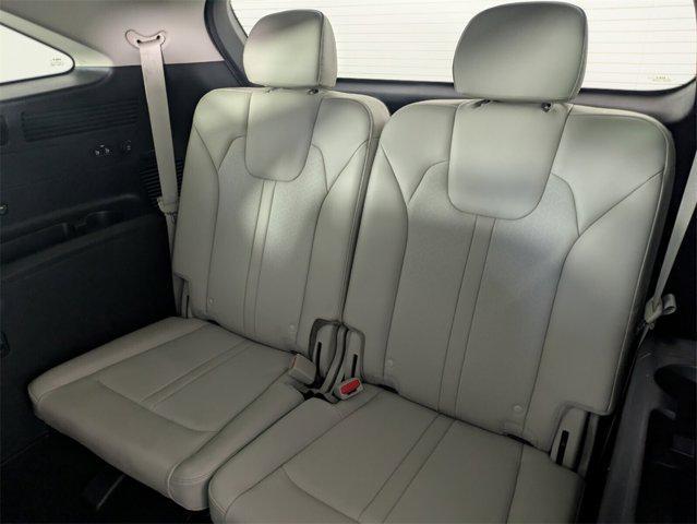 used 2022 Kia Sorento car, priced at $28,154