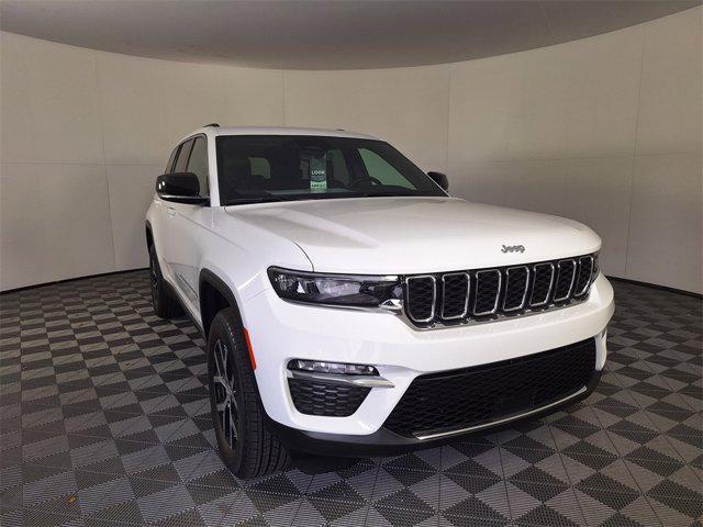 new 2024 Jeep Grand Cherokee L car, priced at $38,224