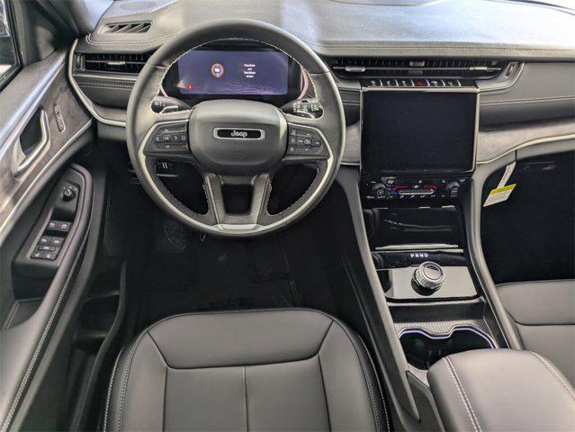 new 2025 Jeep Grand Cherokee car, priced at $35,425