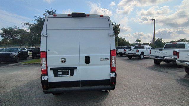 new 2025 Ram ProMaster 2500 car, priced at $48,326