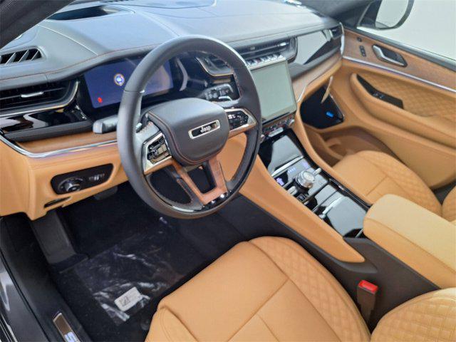 new 2025 Jeep Grand Cherokee car, priced at $58,822
