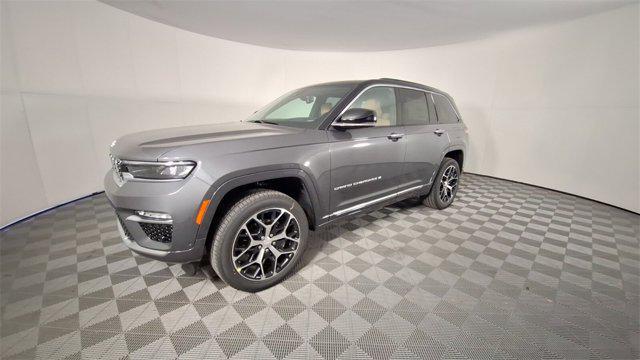 new 2025 Jeep Grand Cherokee car, priced at $58,822